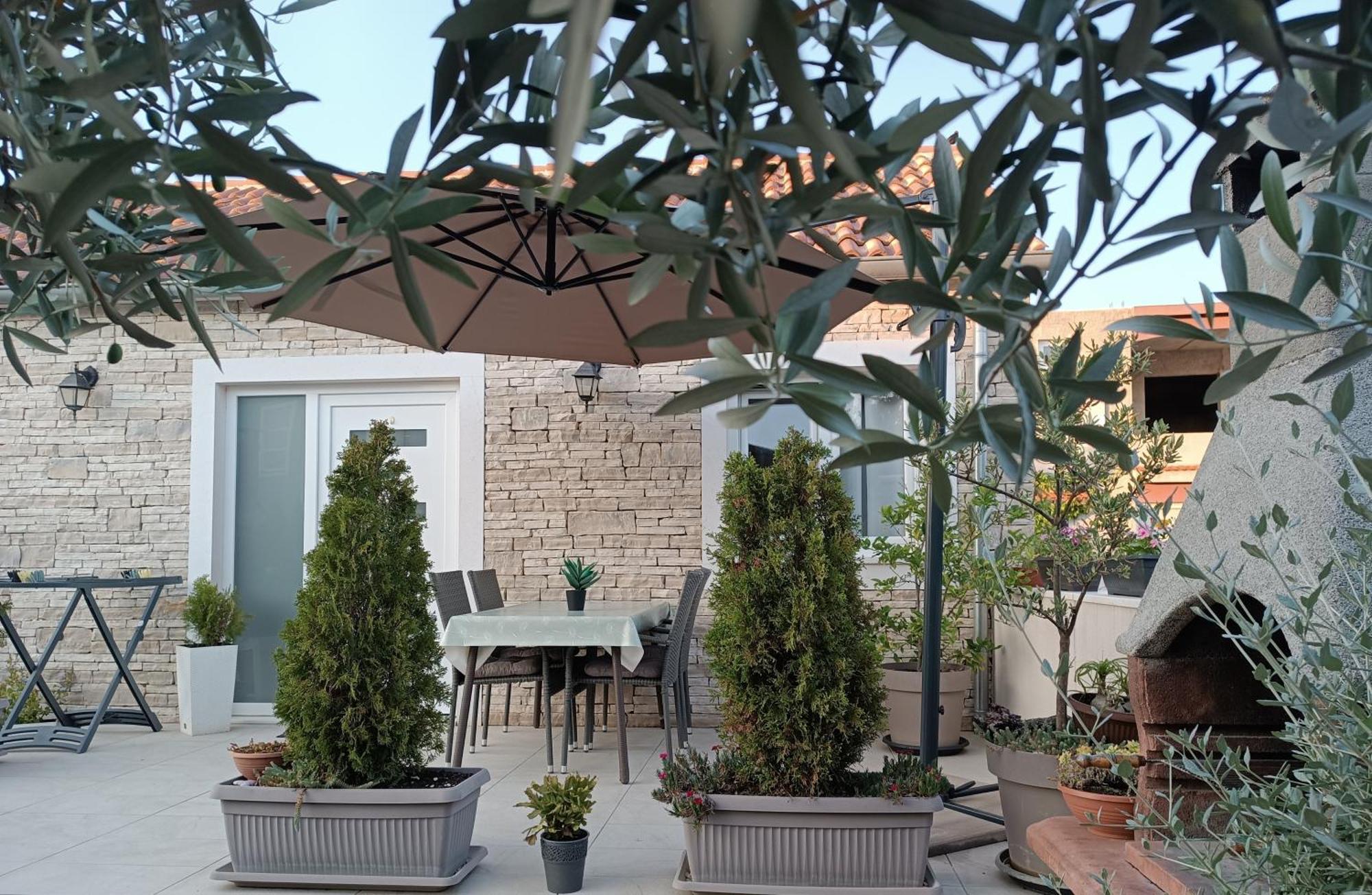 Apartman Mandi Bibinje Exteriör bild