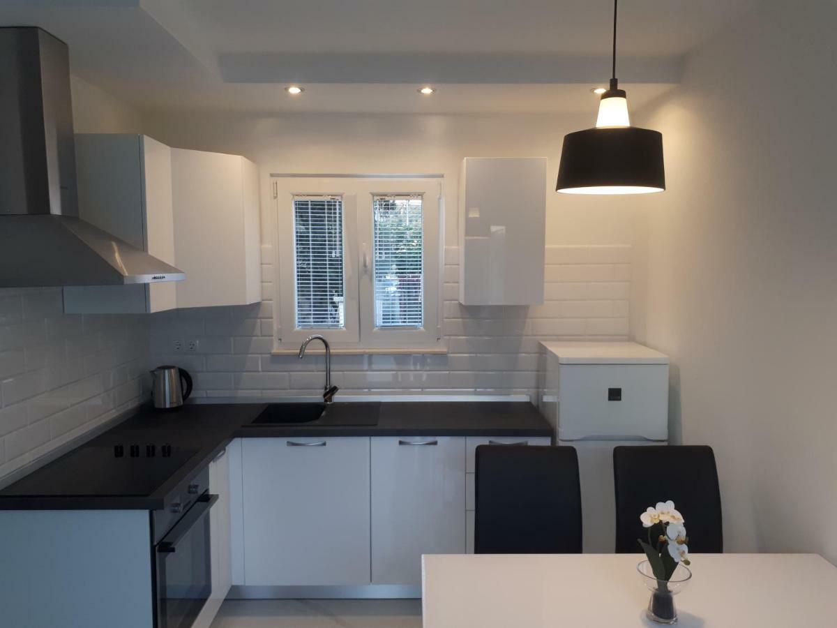 Apartman Mandi Bibinje Exteriör bild