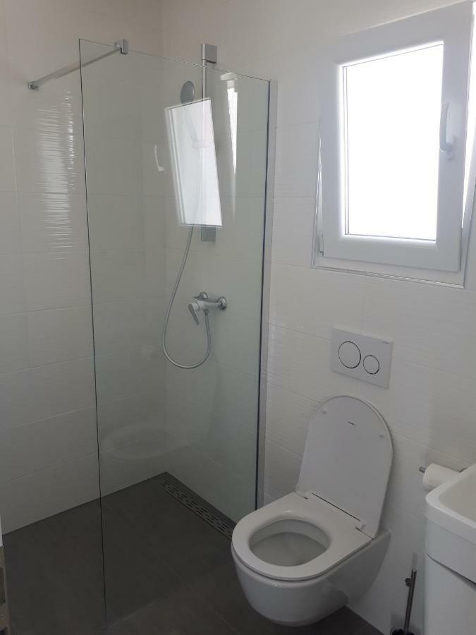Apartman Mandi Bibinje Exteriör bild